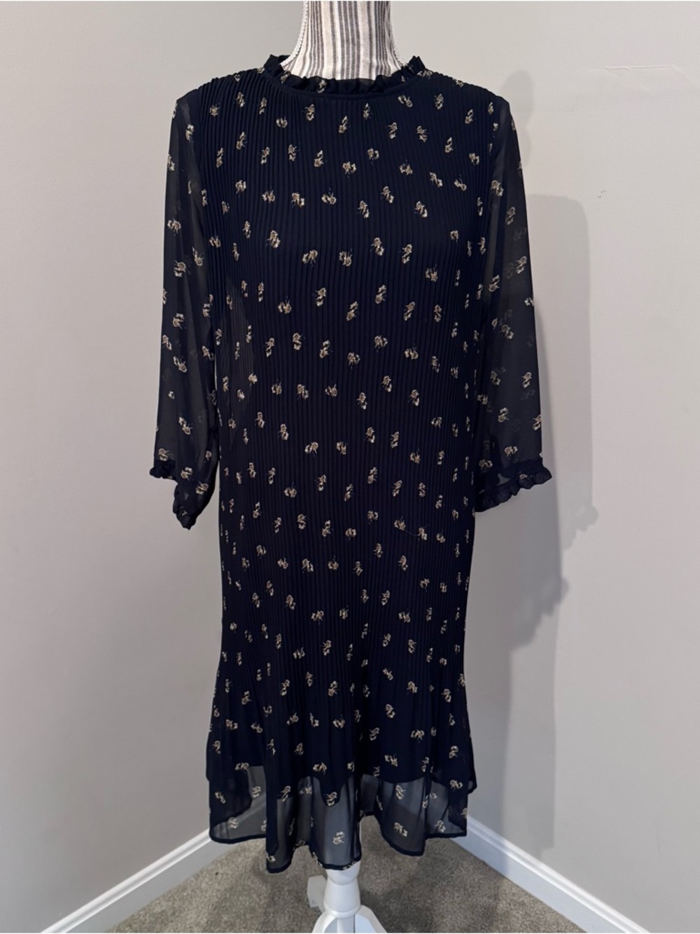 InWear Midi Dress Long Sleeve Womens Sz 6 Black Floral
